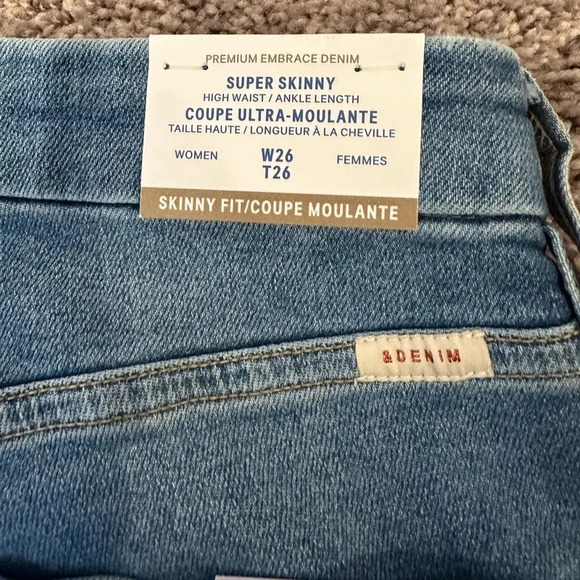 H&M High Waist Distressed Raw Hem Super Skinny Jeans Women’s Size 26 - Picture 8 of 9